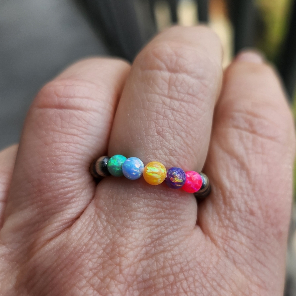 Handmade Sterling Silver 925 Navajo Style Pearls Stretchy Multi Aurora Opal Ring